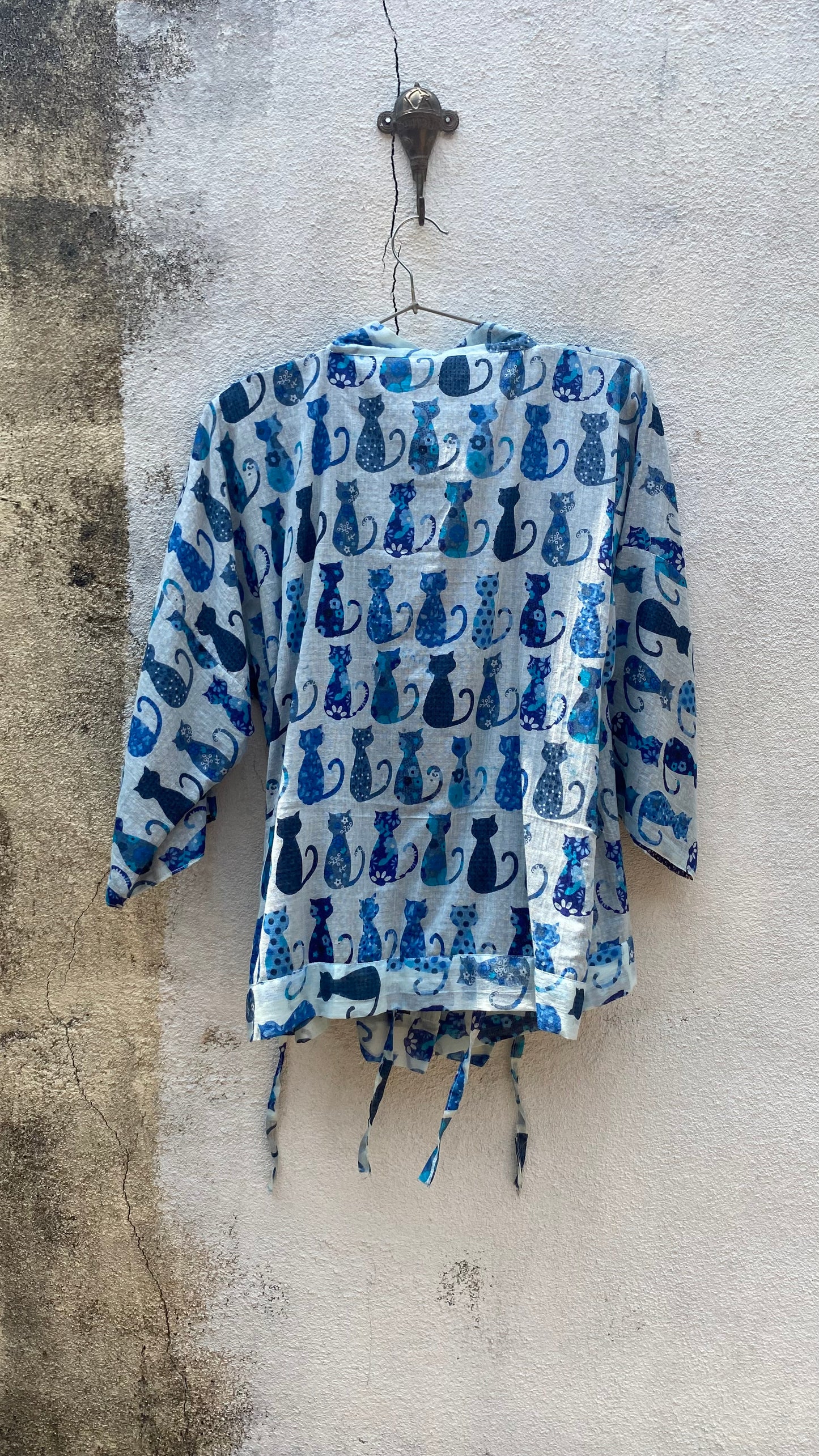 Blue Cat Kimono