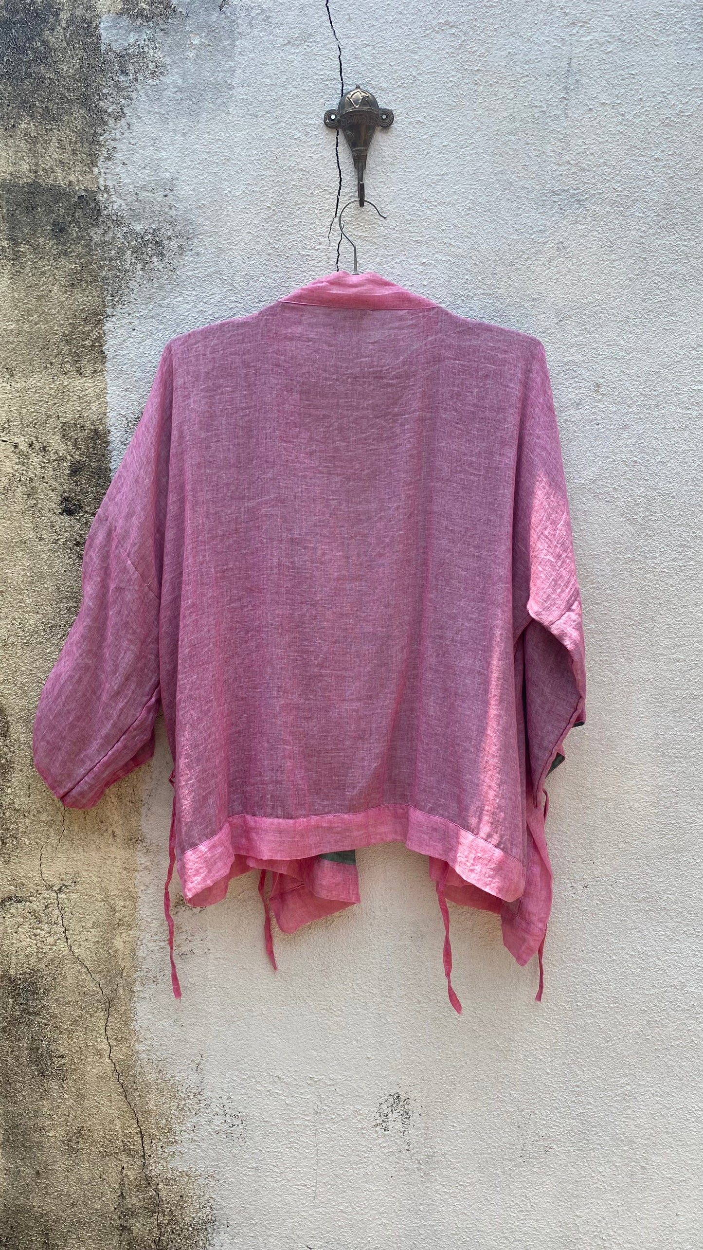 Raspberry Bush Kimono