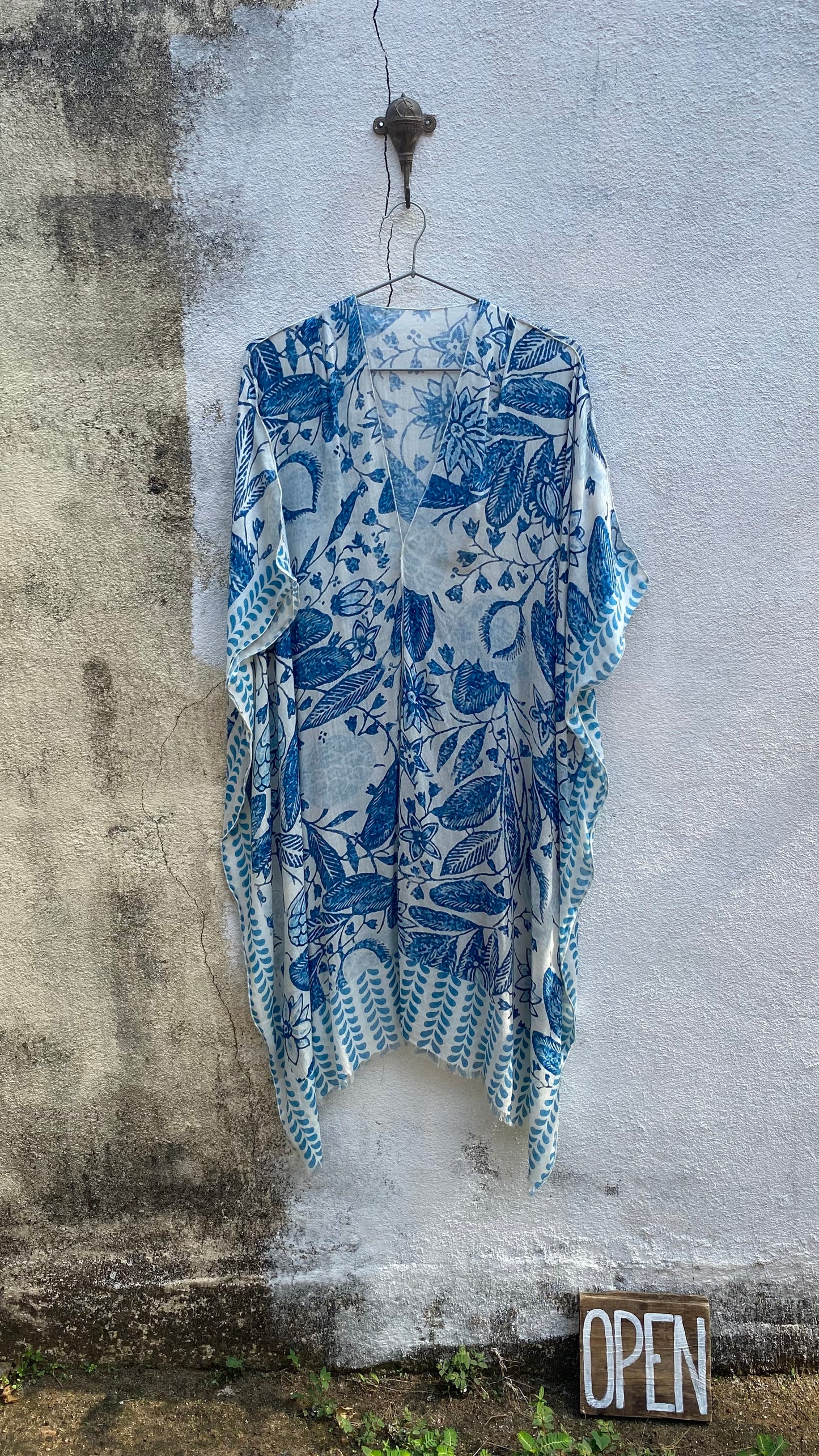 Blue Ornament Kaftan