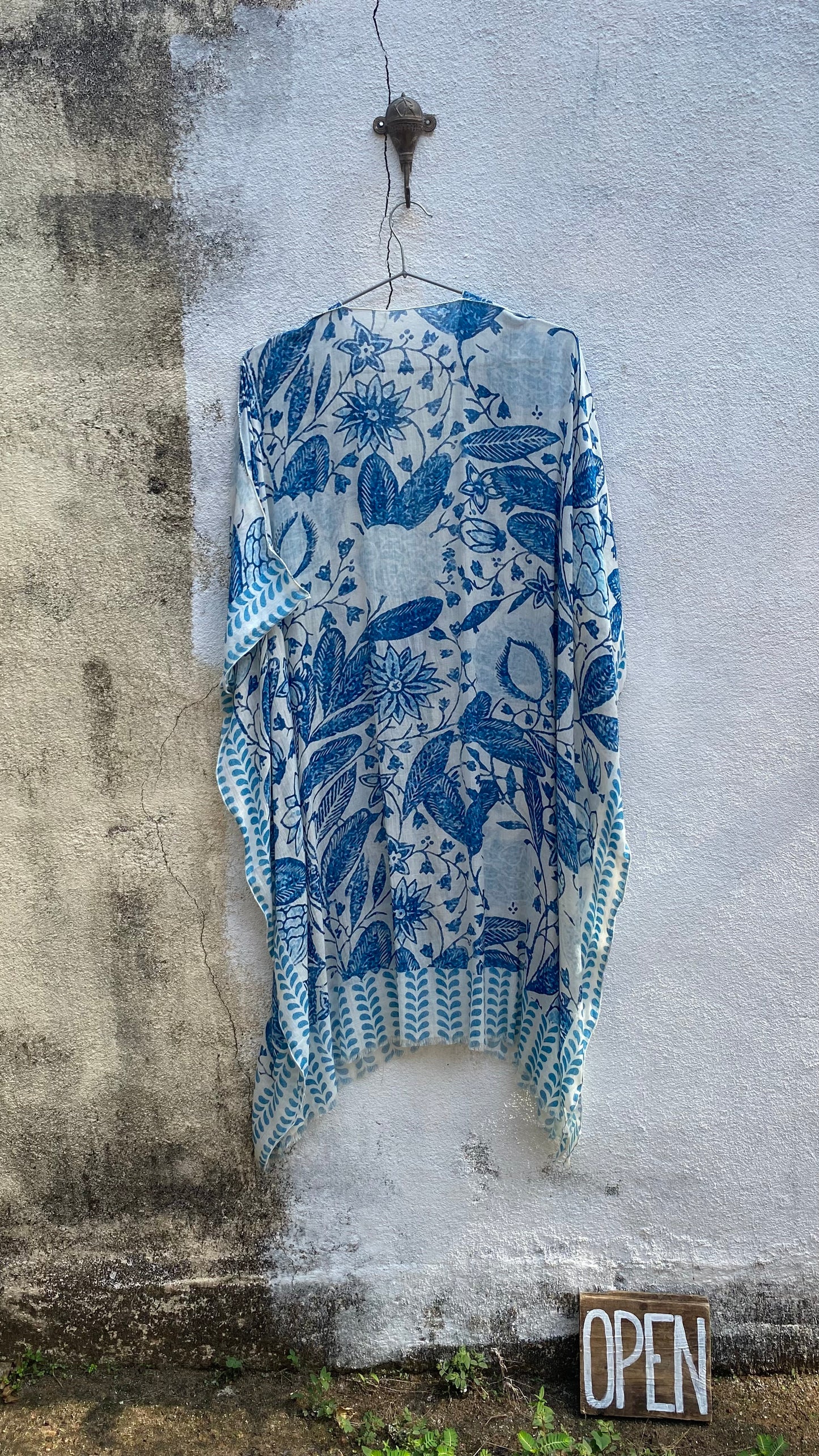Blue Ornament Kaftan