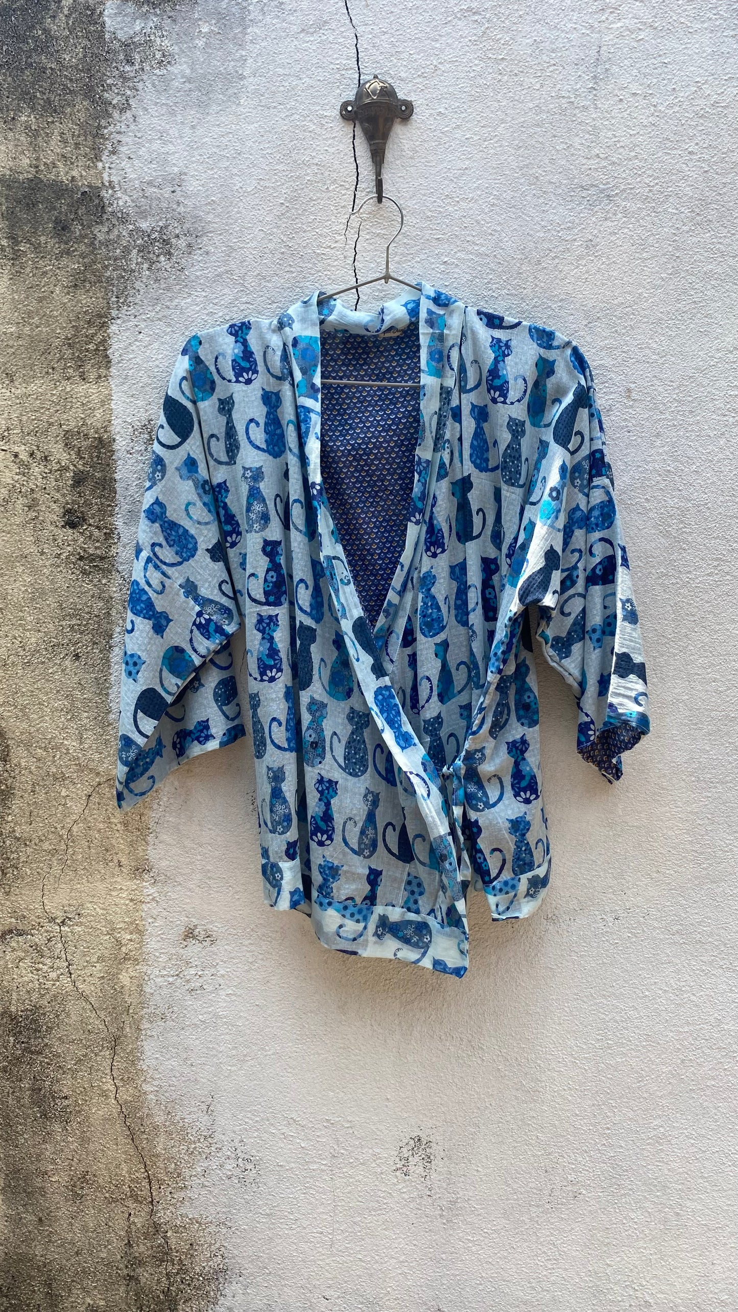 Blue Cat Kimono